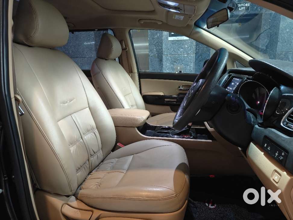 Kia Carnival Prestige, 2021, Diesel