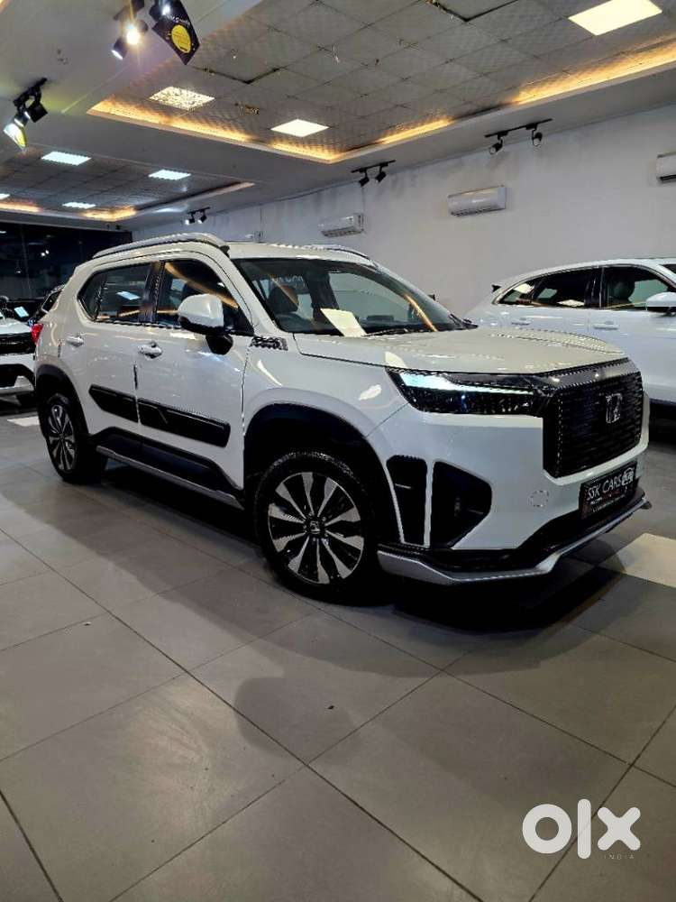 Honda Elevate Vx Mt, 2023, Petrol