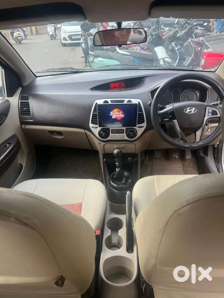 Hyundai I20 2009 With Avn