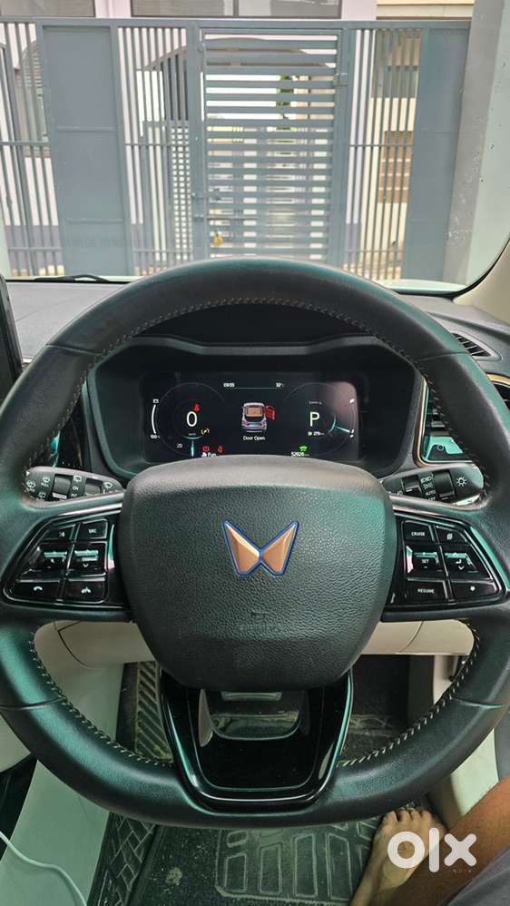 Mahindra Xuv400 Ev 2025