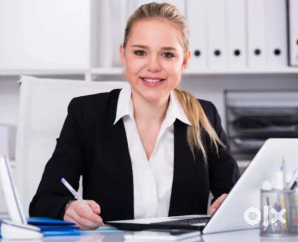 Wanted lady assistant to work in real estate company.