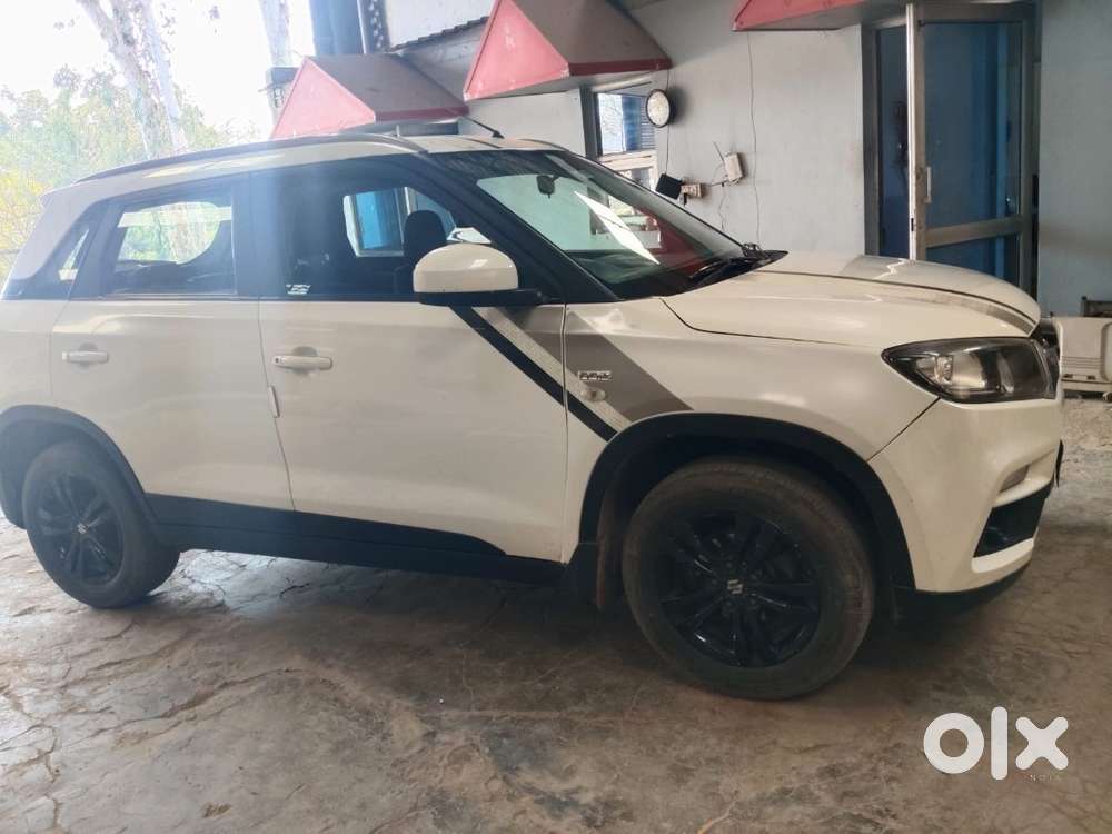 Maruti Suzuki Brezza Automatic 2019 Diesel 90000 Km Driven