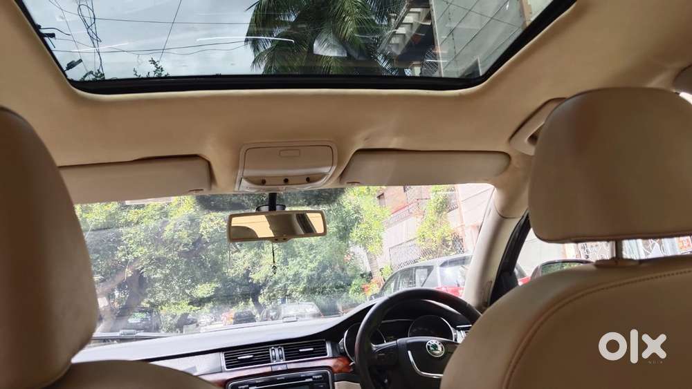 Skoda Superb 1.8 Elegance Tsi At, 2011, Petrol