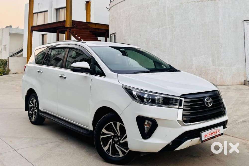 Toyota Innova Crysta 2.4 V 8 Str, 2021, Diesel