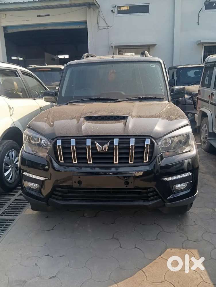 Mahindra Scorpio Classic 2.2 2023
