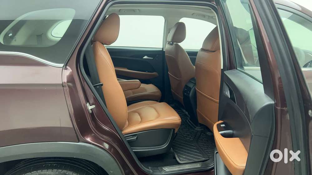 Mg Hector Plus 1.5 Hybrid Sharp Turbo 6 Str, 2022, Cng & Hybrids