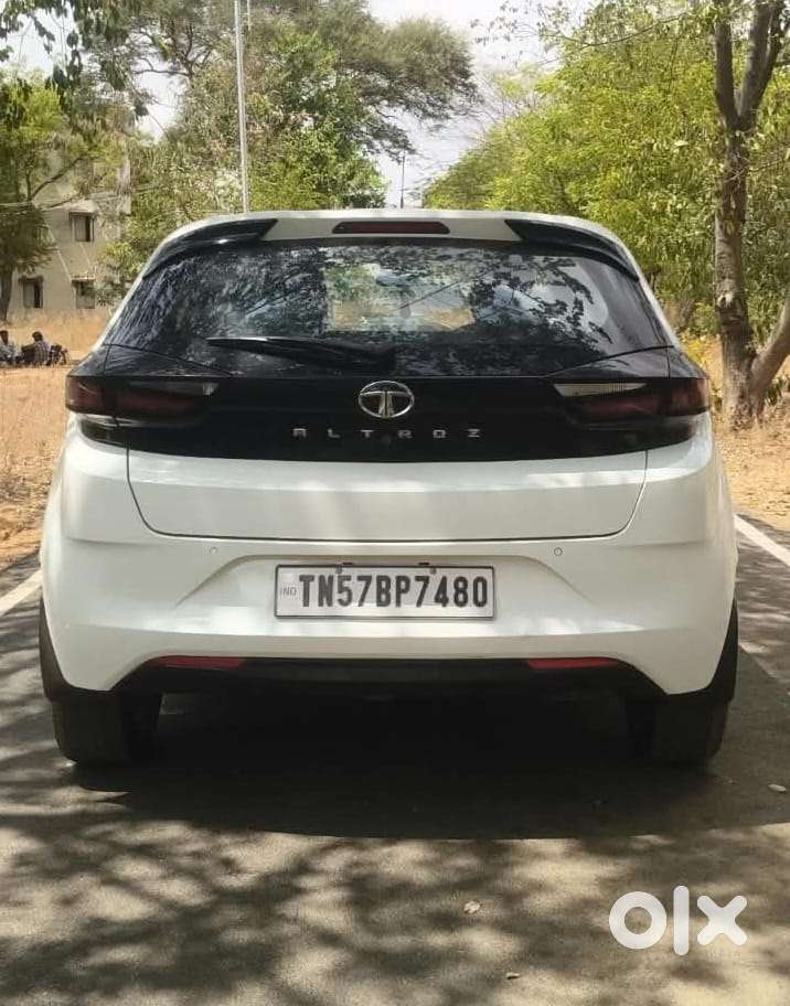 Tata Altroz Xz, 2022, Petrol