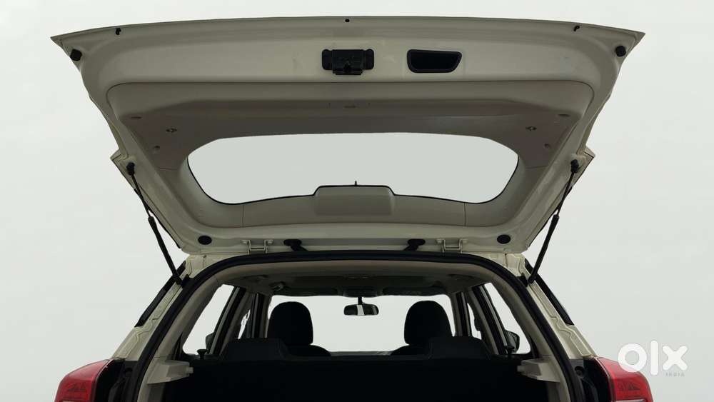 Mahindra Xuv300 W6 Amt Diesel, 2022, Diesel