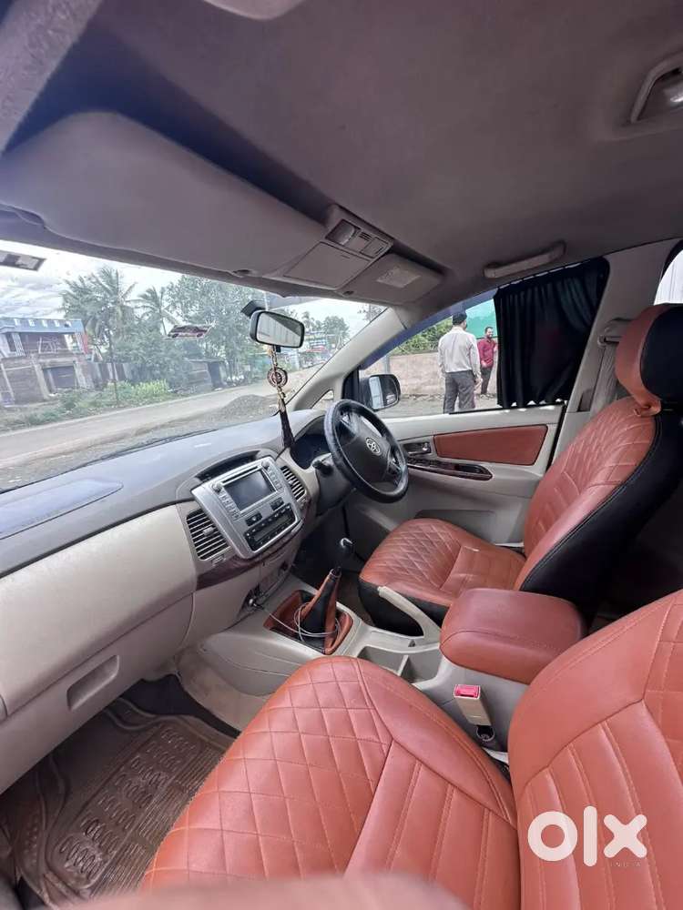 Toyota Innova Diesel 2012 Second Hand