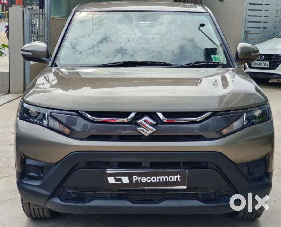 Maruti Suzuki Brezza 1.5 Vxi Smart Hybrid, 2025, Petrol