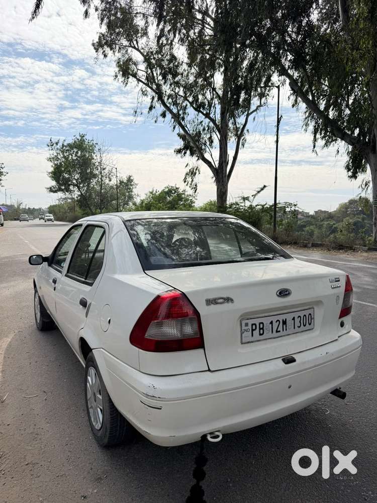 Center Lock, All Good Condition.