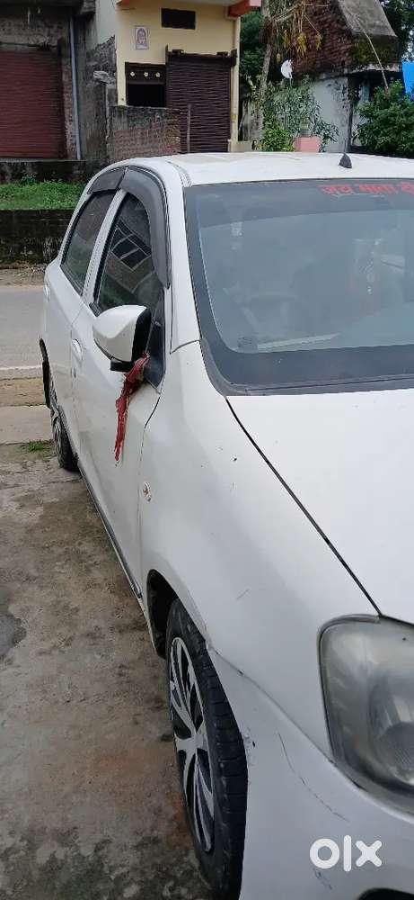 Toyota Etios Liva 2015