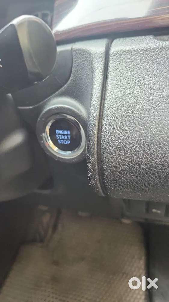 Toyota Innova Crysta 2019 Diesel 2.4vx