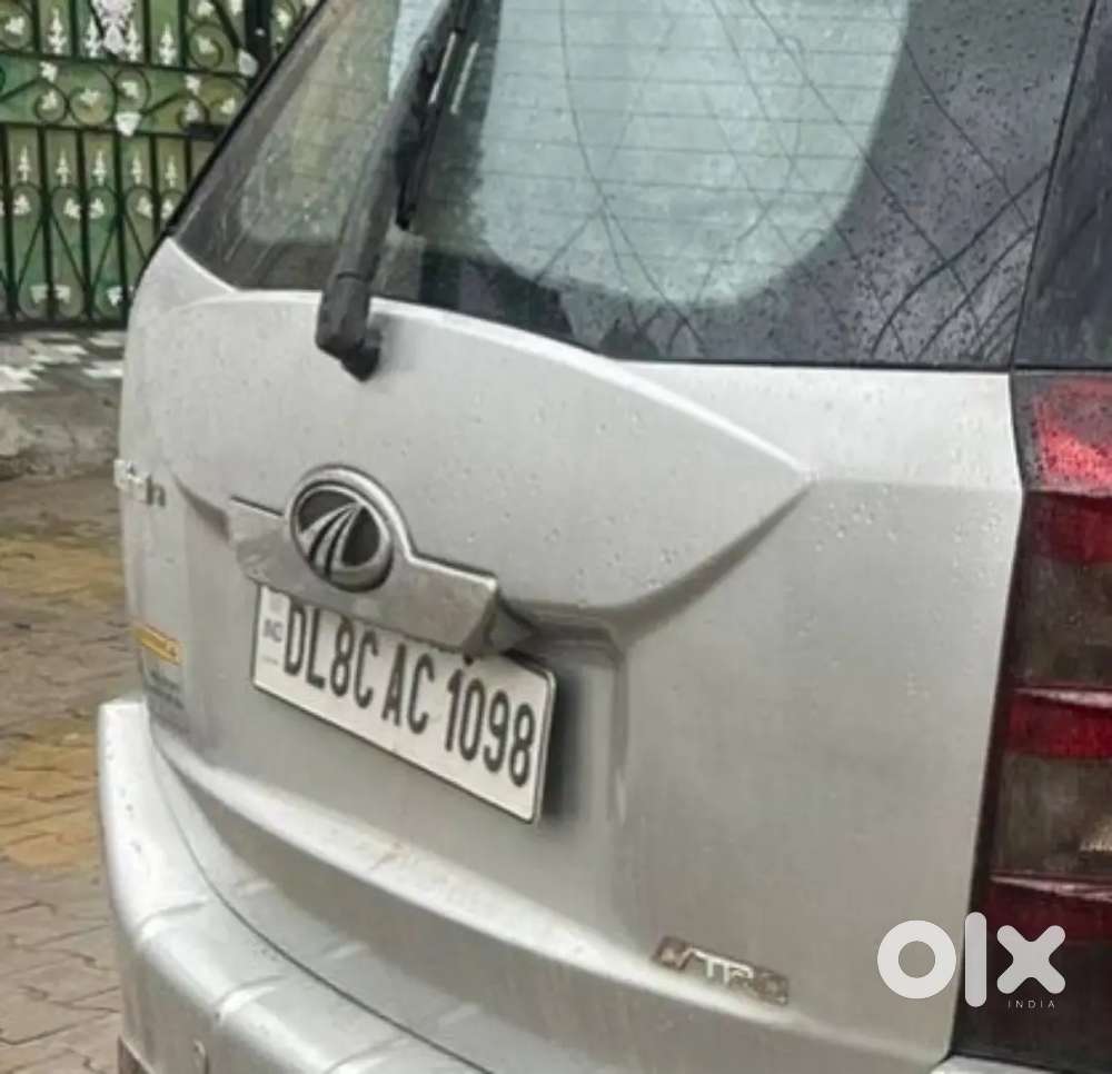 Mahindra Xuv500 W8 Sell Or Exchange