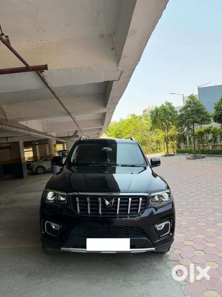 Scorpio Z8 Select Diesel