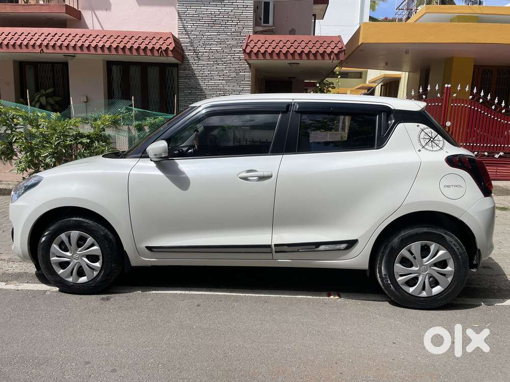 Maruti Suzuki Swift 1.2 Vxi (o), 2023, Petrol