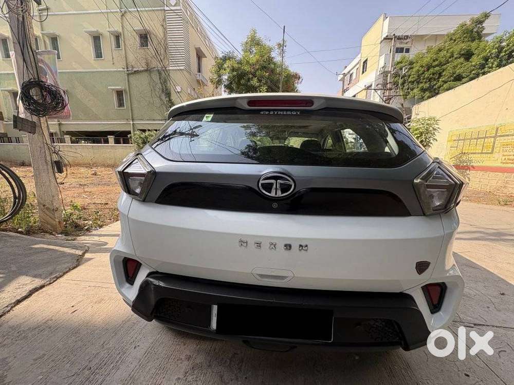 Tata Nexon 1.5 Revotorq Xm (s), 2022, Diesel