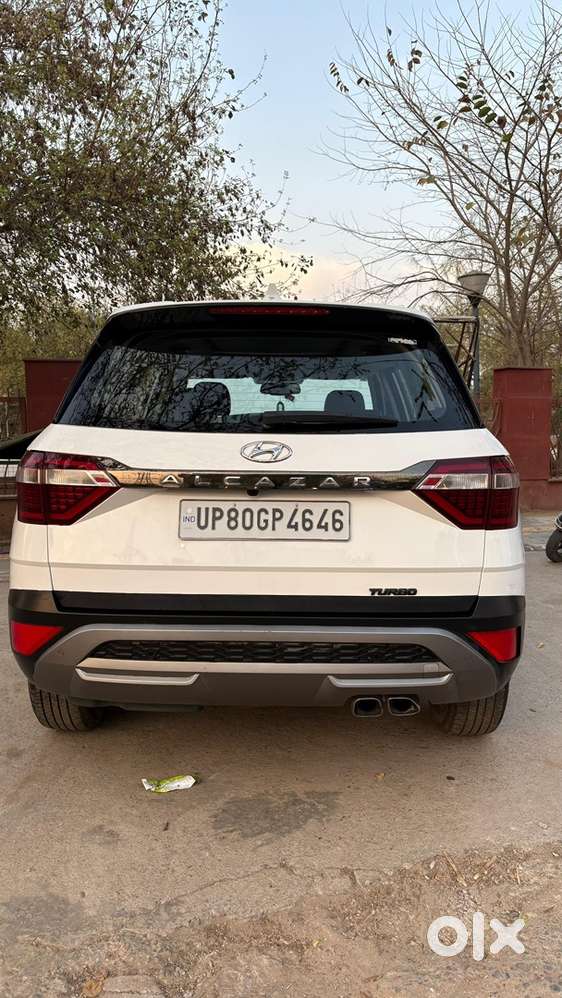 Hyundai Alcazar 2023 Diesel Well Maintained