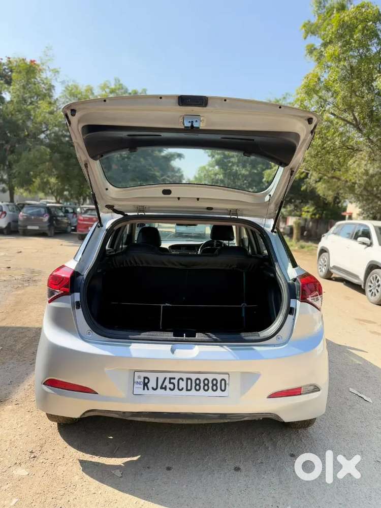 Hyundai I20 Sportz 2017 Diesel Car