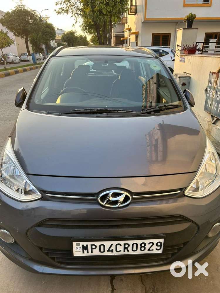 Hyundai Grand I10 2016 Petrol Well  Maintained Original 44000km Driven