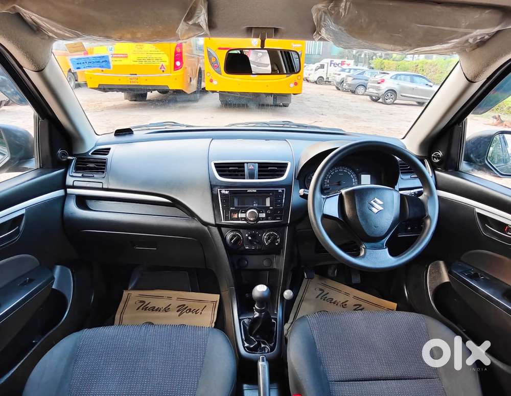Maruti Suzuki Swift Lxi Optional-o, 2015, Petrol