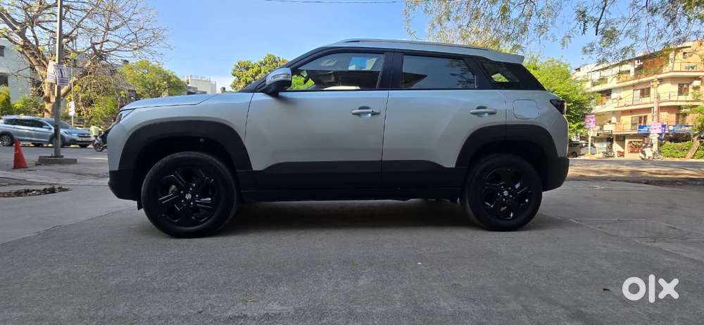 Maruti Suzuki Brezza 1.5 Zxi At Smart Hybrid, 2026, Petrol