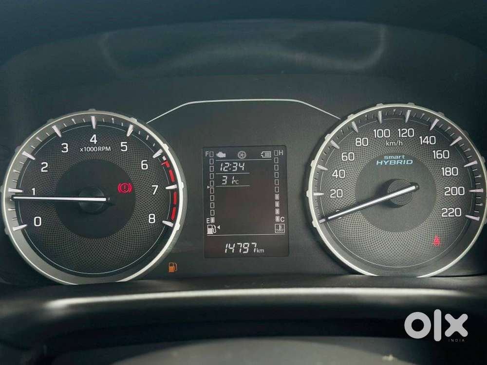 Maruti Suzuki Brezza 1.5 Vxi Smart Hybrid, 2022, Petrol