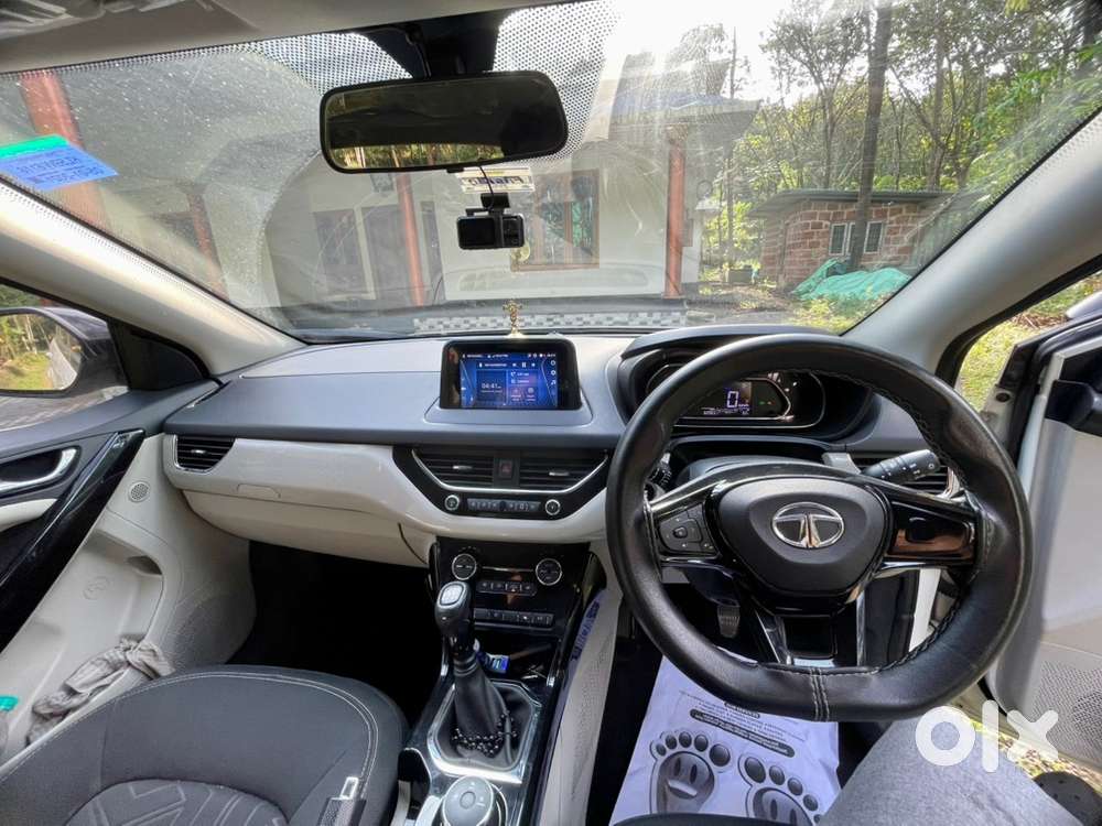 2021 Tata Nexon Petrol Manual