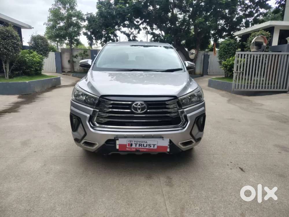 Toyota Innova Crysta [2020-ongoing] 2.4 Gx 8 Str, 2021, Diesel