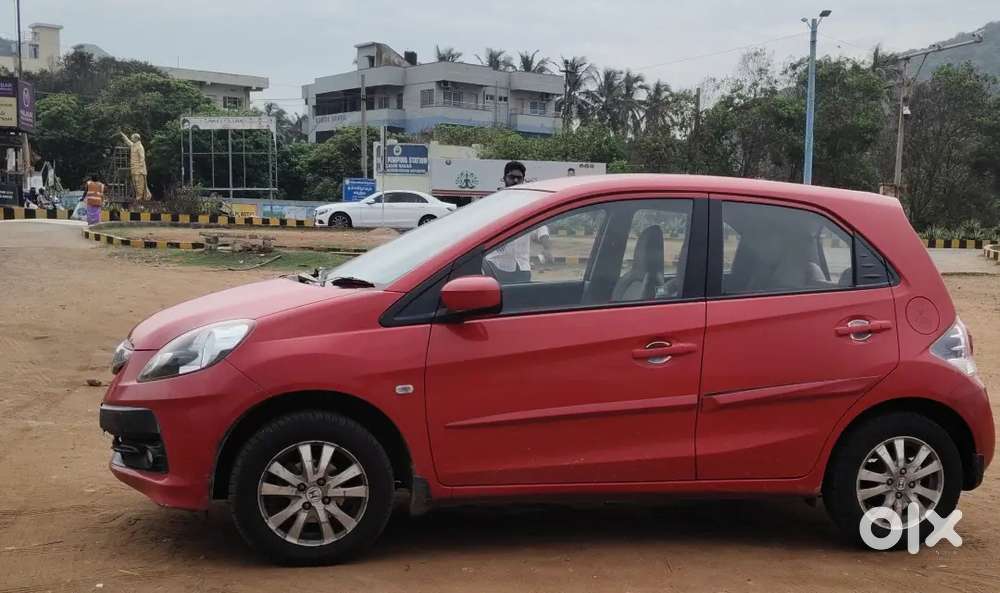 Honda Brio 2012 Petrol Well Maintained