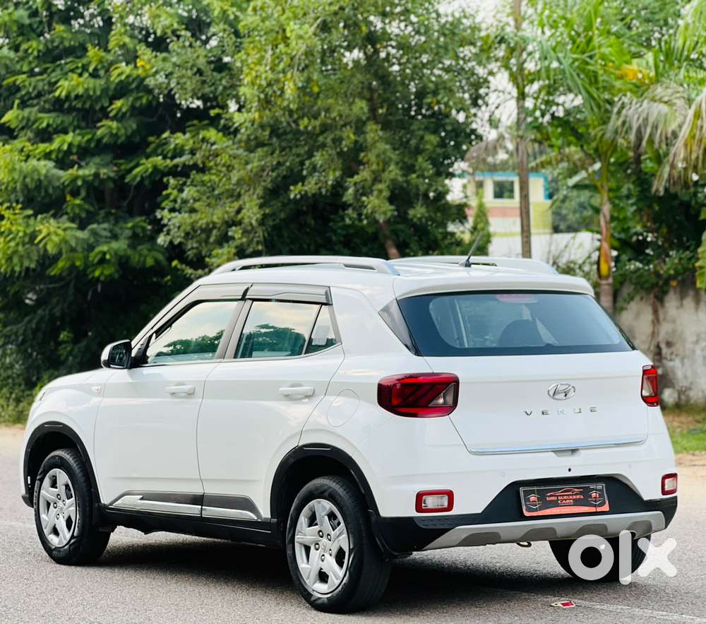 Hyundai Venue S Mt 1.2 Kappa, 2022, Petrol