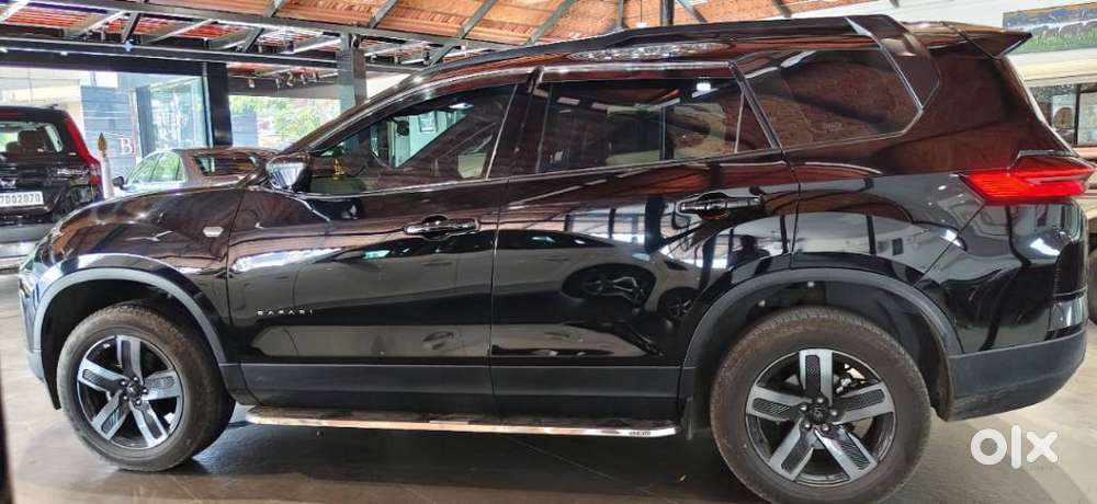 Tata Safari Pure Plus S Dark Edition, 2026, Diesel