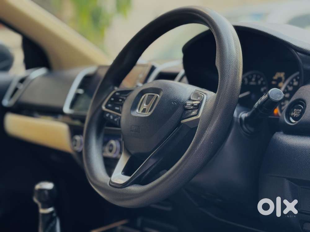 Honda City 1.5 V 5th Gen I-vtec Mt, 2020, Petrol