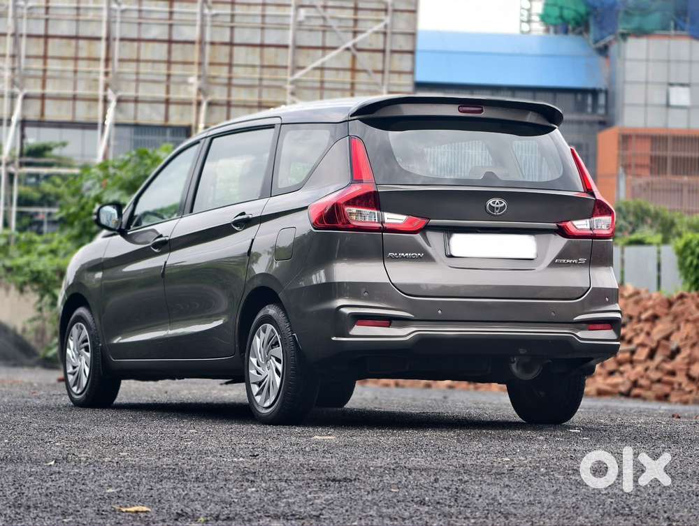 Maruti Suzuki Ertiga Vxi Shvs, 2025, Petrol