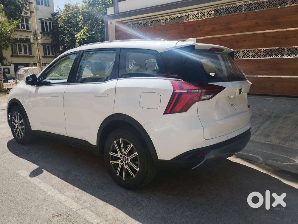 Mahindra Xuv700 2.0 Ax 7 Petrol At Luxury Pack Str, 2024, Petrol