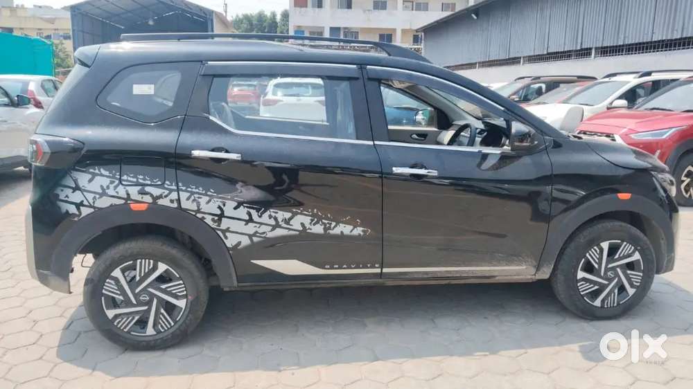 Nissan Gravite Top Model 2026