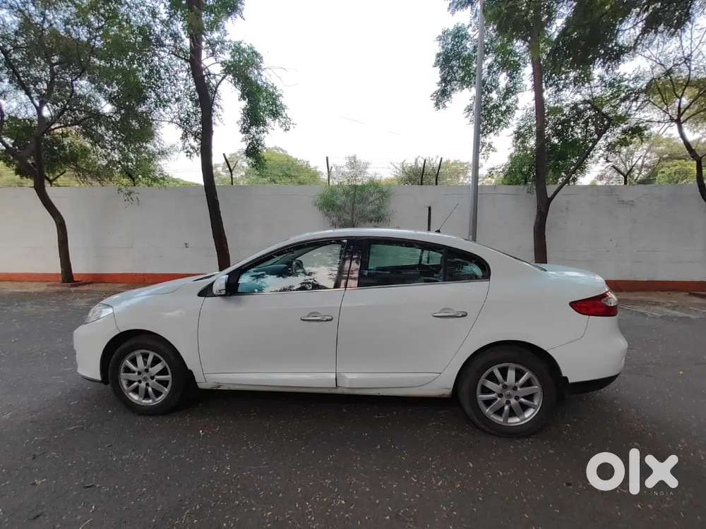 Renault Fluence Diesel Manual 2013