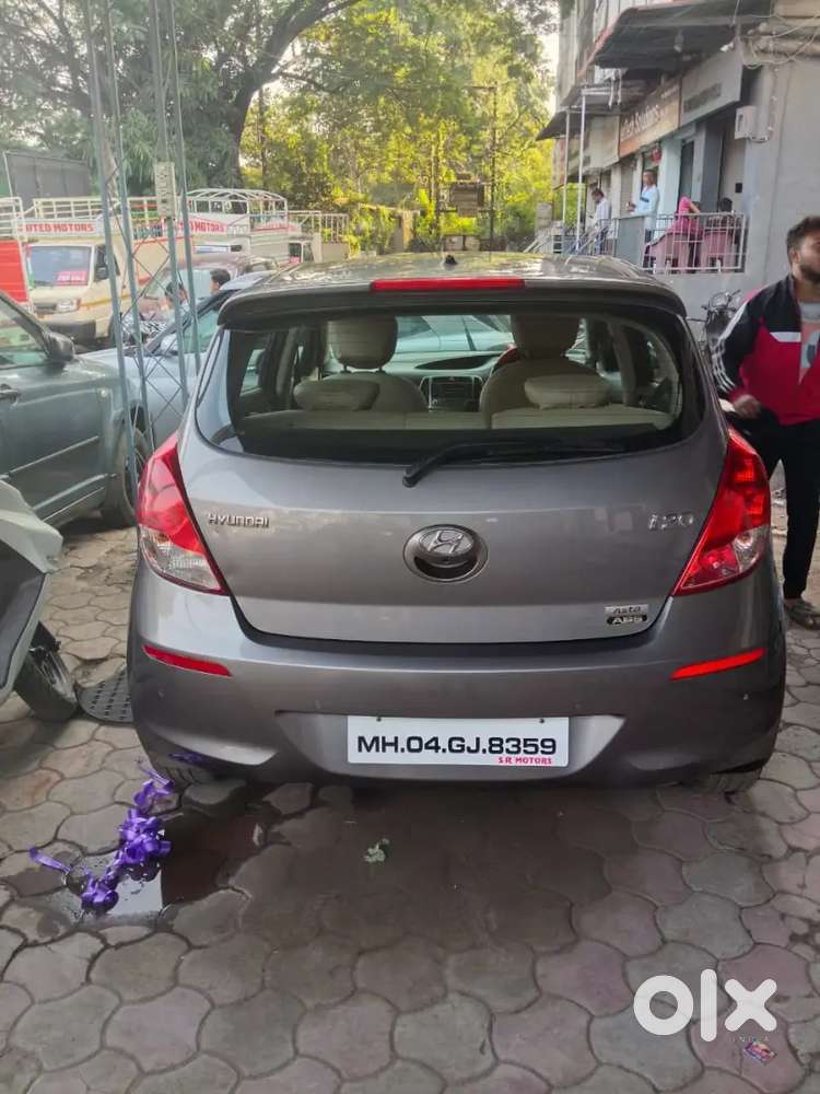 A Well Good Condition Car