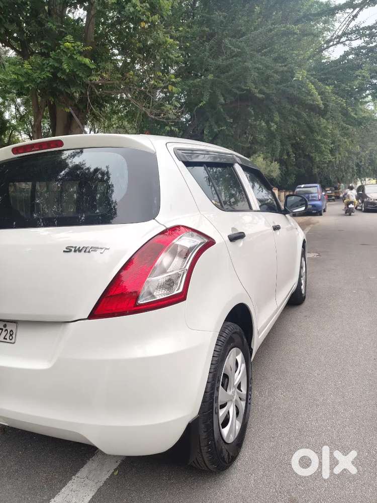 Maruti Suzuki Swift Vxi 2012 Single Owner
