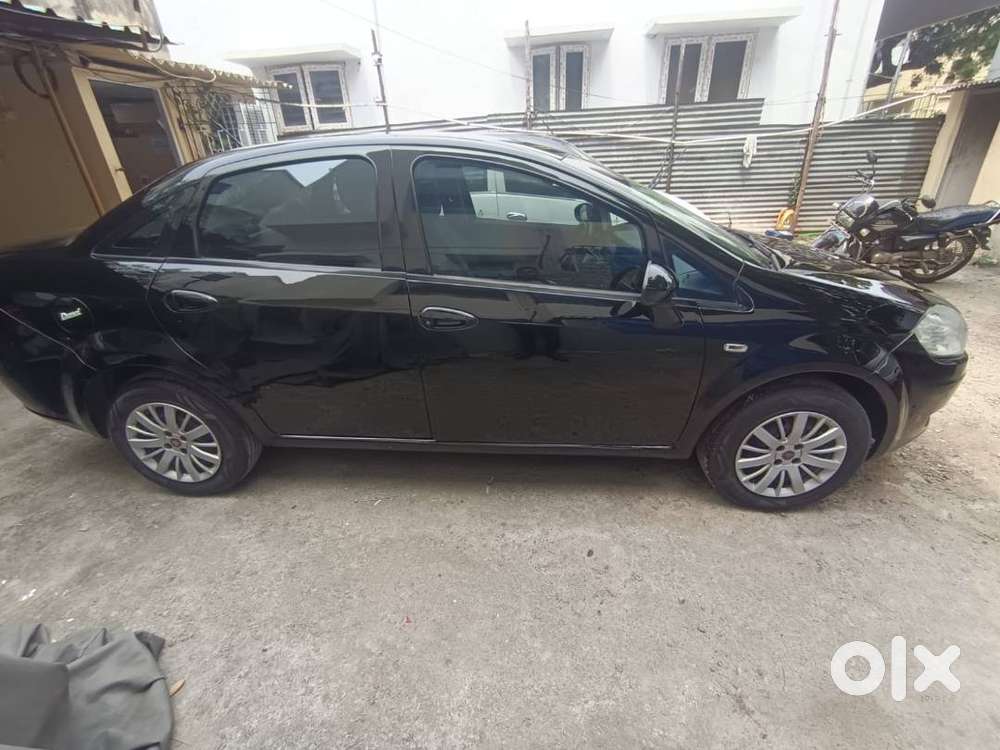Fiat Linea 1.3 Emotion Multijet 2014 Diesel Manual Second Owner
