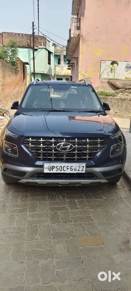 Hyundai Venue 2022 Petrol 97158 Km Driven