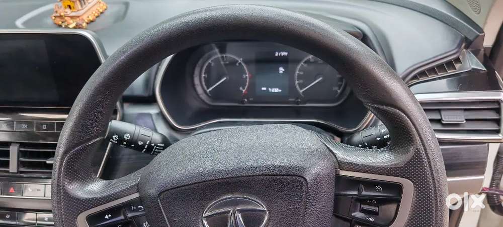 Tata Safari 2022 Model 71300 Km Driven
