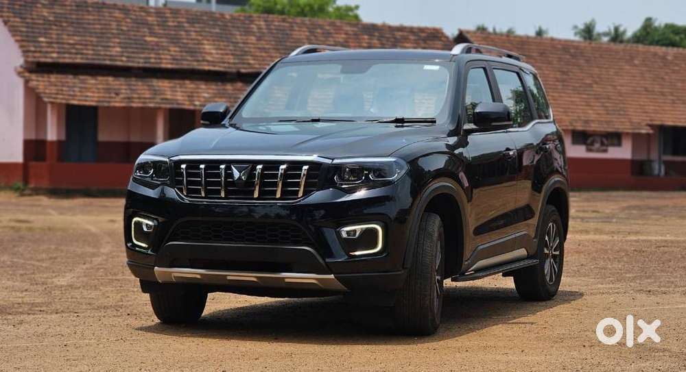 Mahindra Scorpio-n 2.2 Z8 L Diesel Mt 7 Str, 2022, Diesel