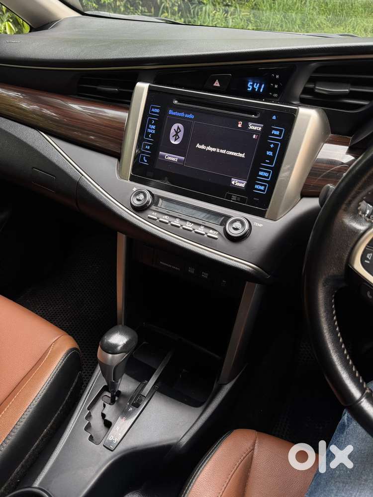 Toyota Innova Crysta [2020-ongoing] 2.7 Zx At 7 Str, 2017, Petrol