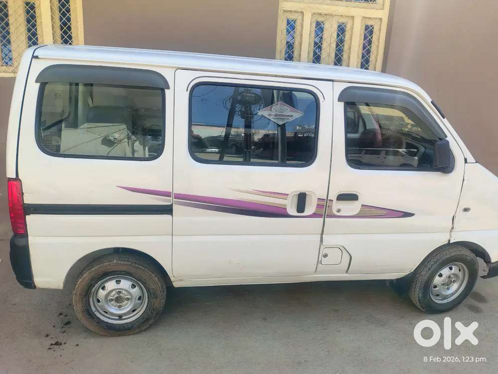 Maruti Suzuki Eeco 2015 Cng & Petrol, Good Condition