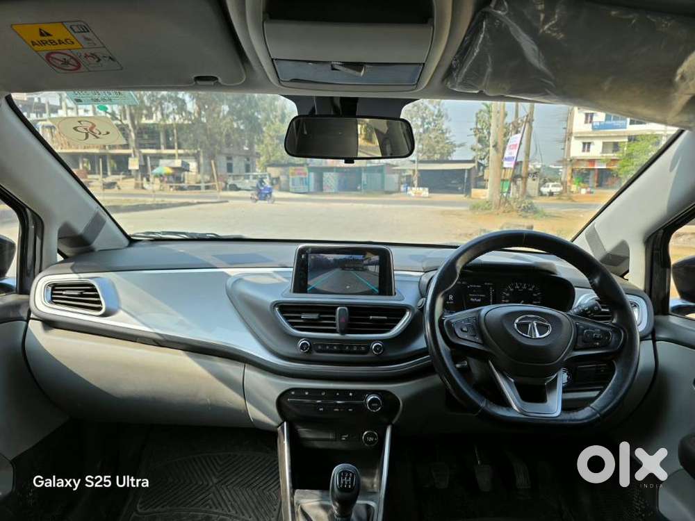 Tata Altroz Xz, 2021, Petrol