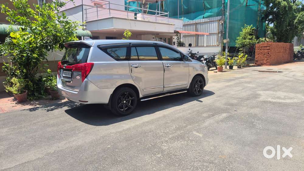 Toyota Innova Crysta 2.4 V, 2018, Diesel
