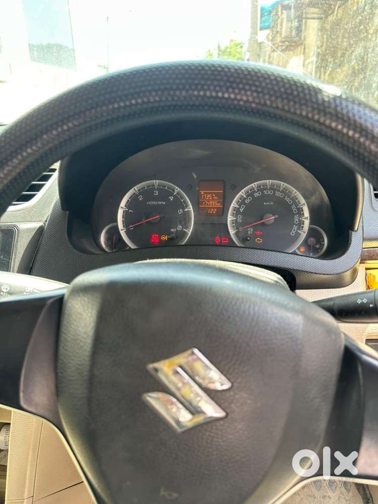 Maruti Suzuki Swift Dzire 2012 Diesel 174995 Km Driven