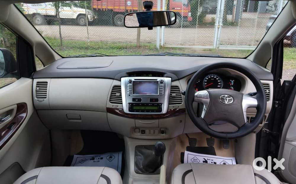 Toyota Innova 2.5 V 7 Str, 2014, Diesel