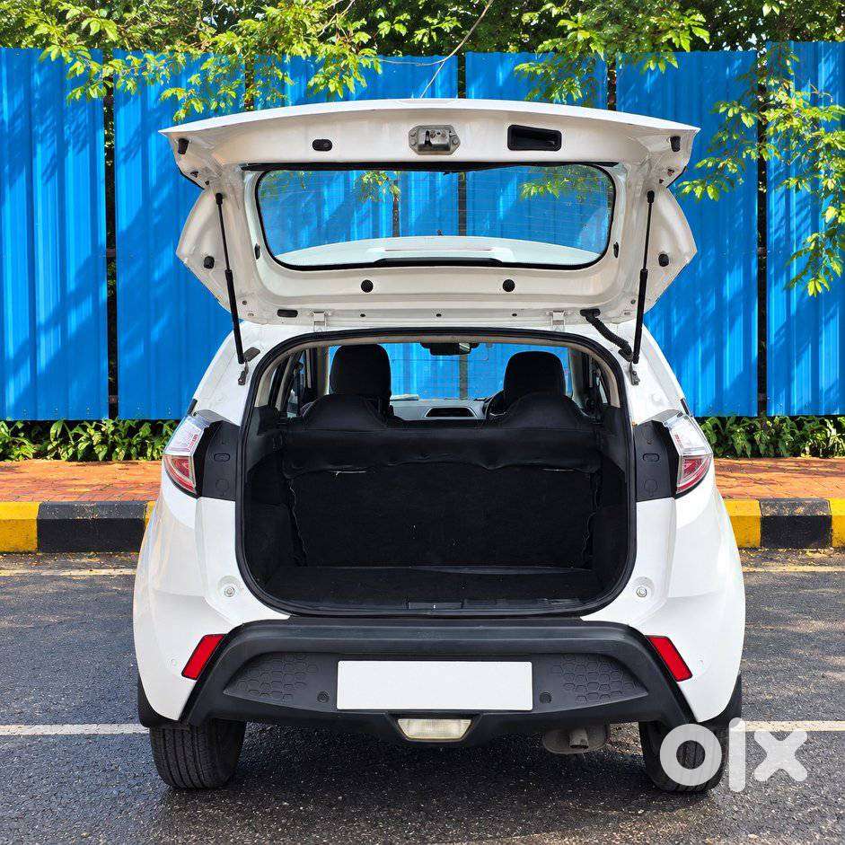 Tata Nexon 1.2 Revotron Xm, 2018, Petrol